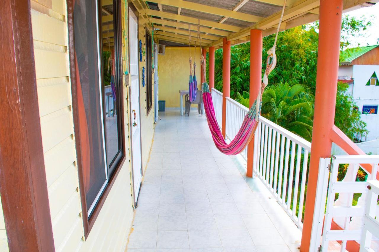 Posada Sweet Anashly Fresh Water Bay Экстерьер фото